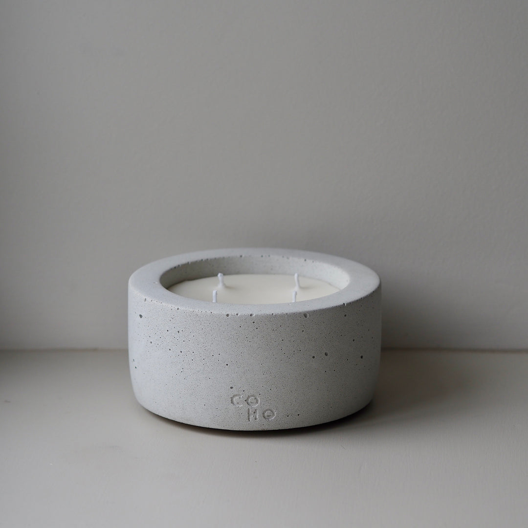 Medium Candle - Sandy White