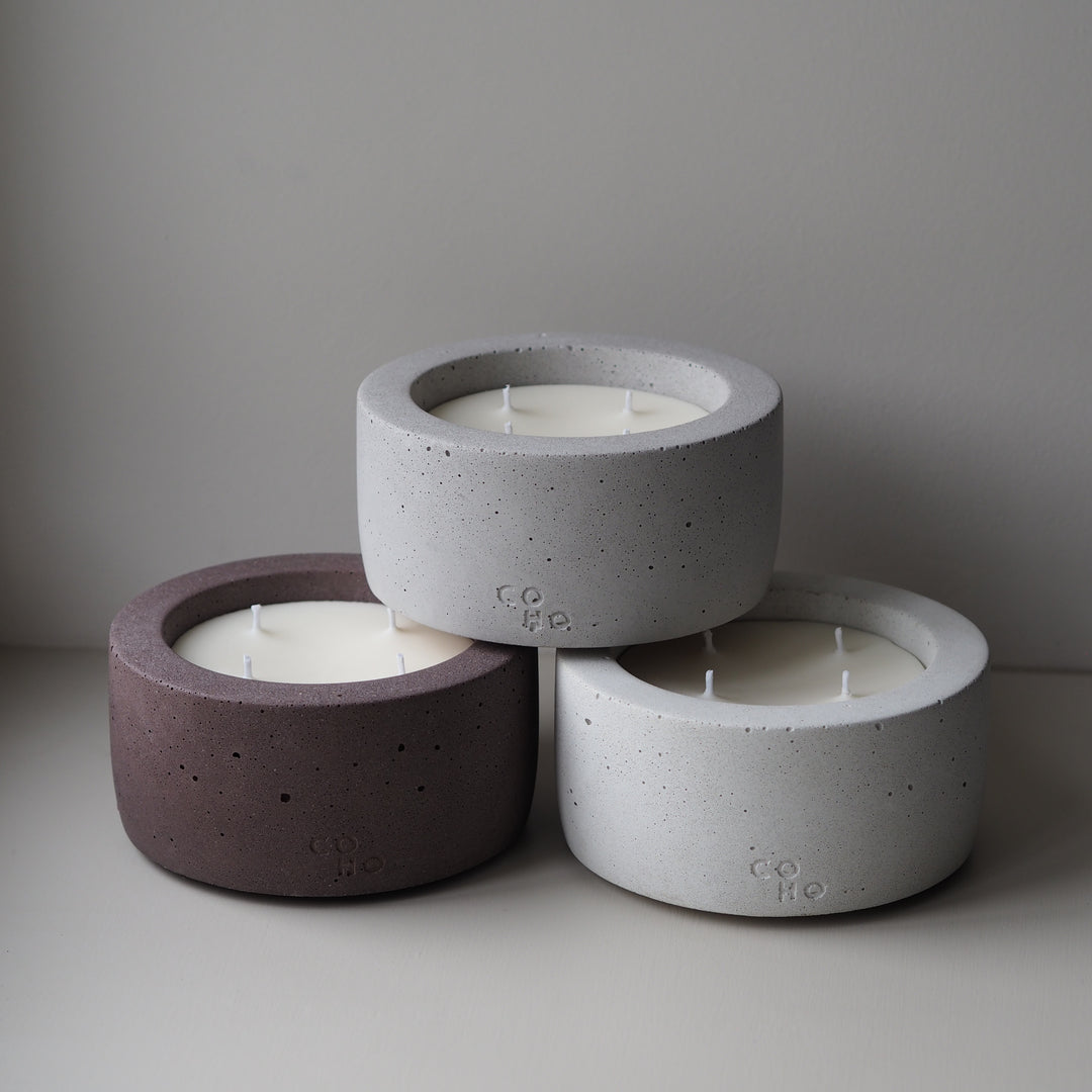 Medium Candle - Mocha Brown